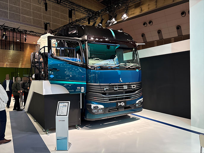 水素エンジン搭載大型トラックH2IC