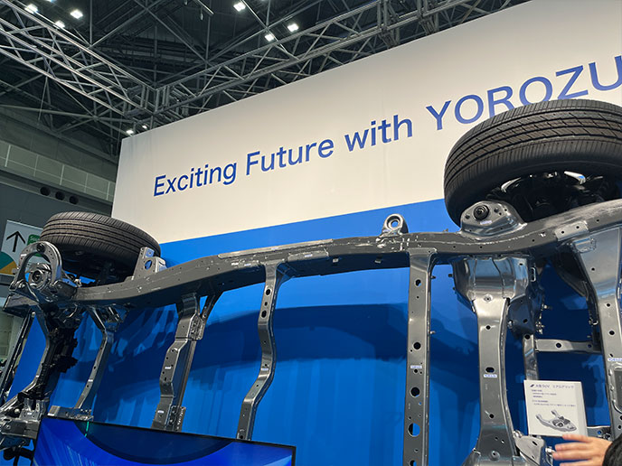 大型SUV リアロアリンク