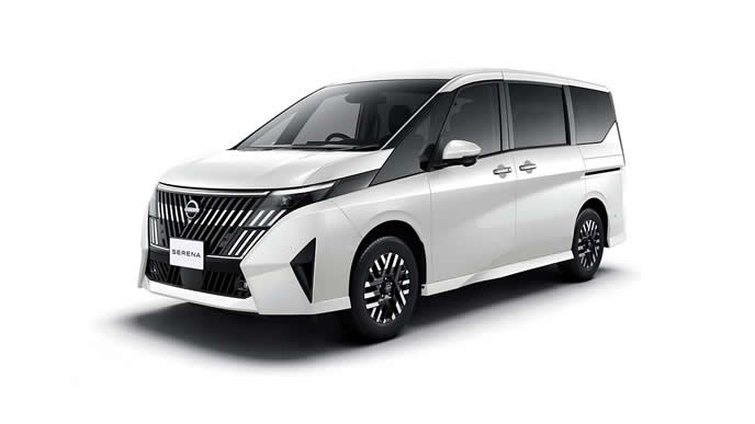 プリズムホワイトのセレナ