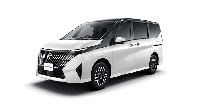 プリズムホワイト×ダイヤモンドブラックのセレナ