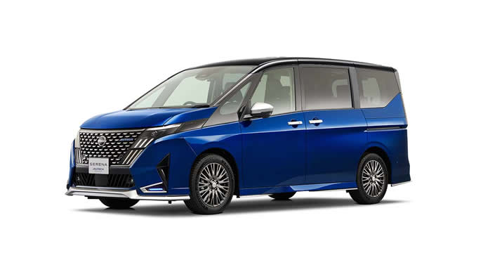 ディープオーシャンブルー×ダイヤモンドブラックのセレナ