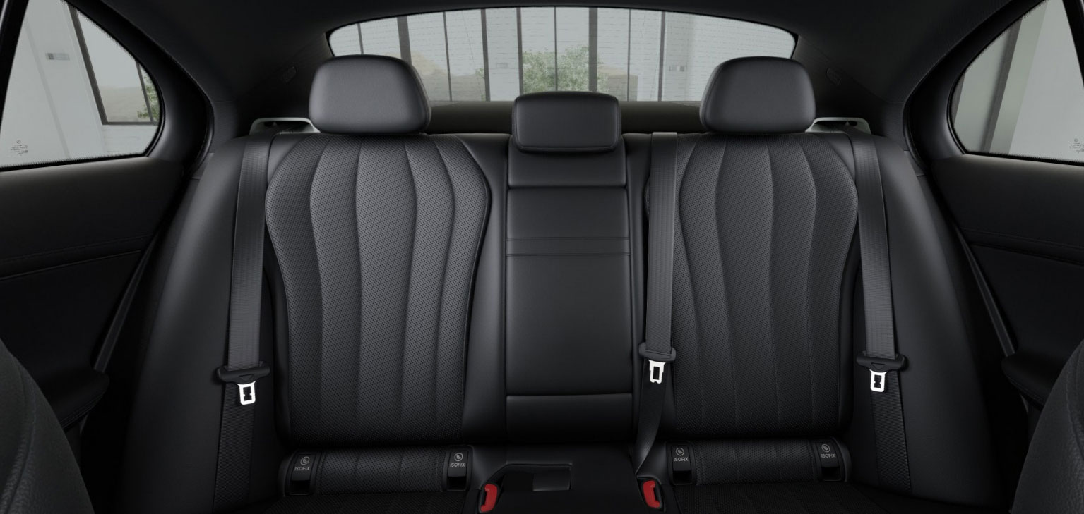 ベンツEクラス Night Edition