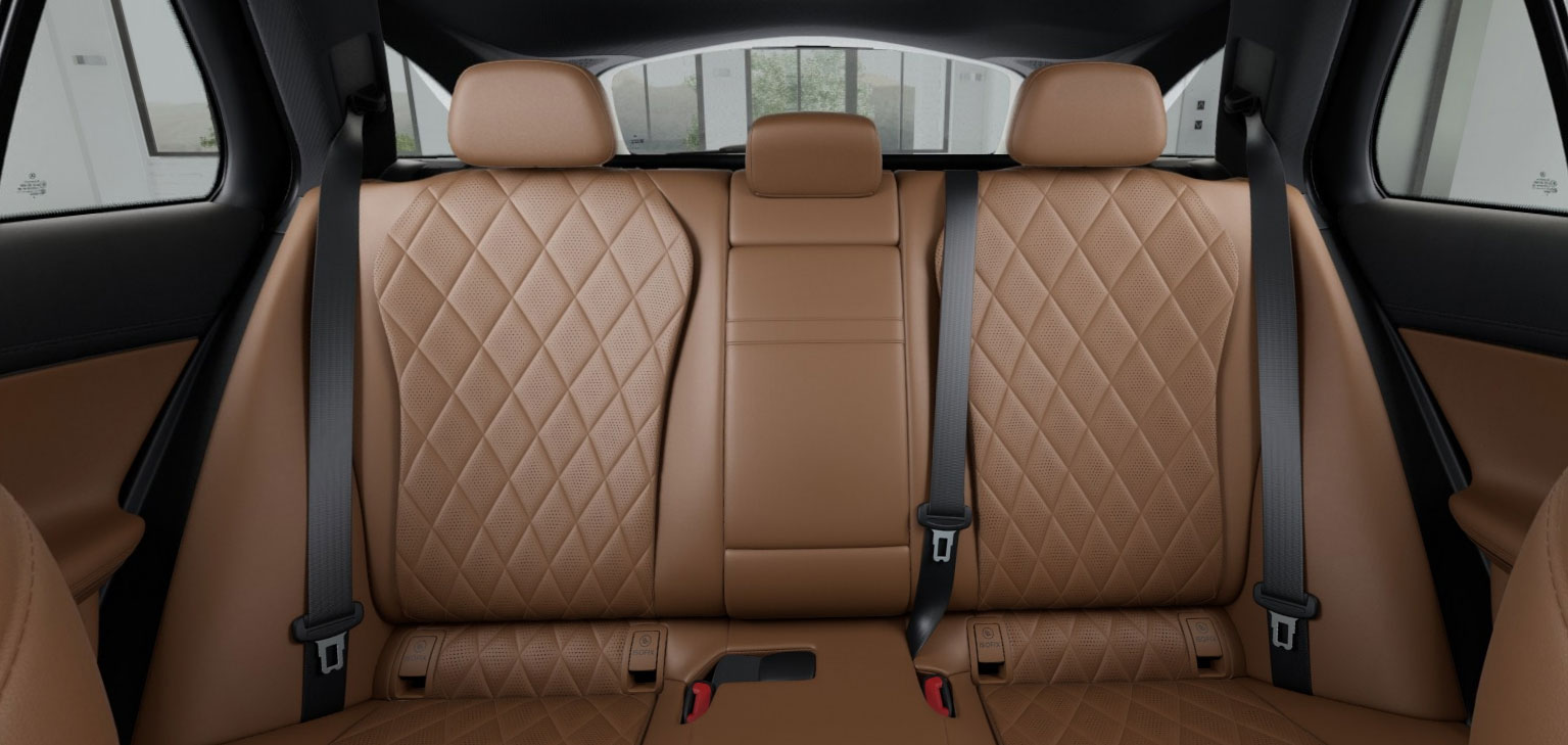 ベンツEクラス Night Edition